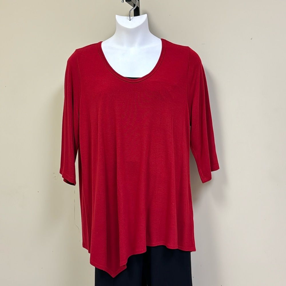 Karen Kane plus size red sweater/tunic.
